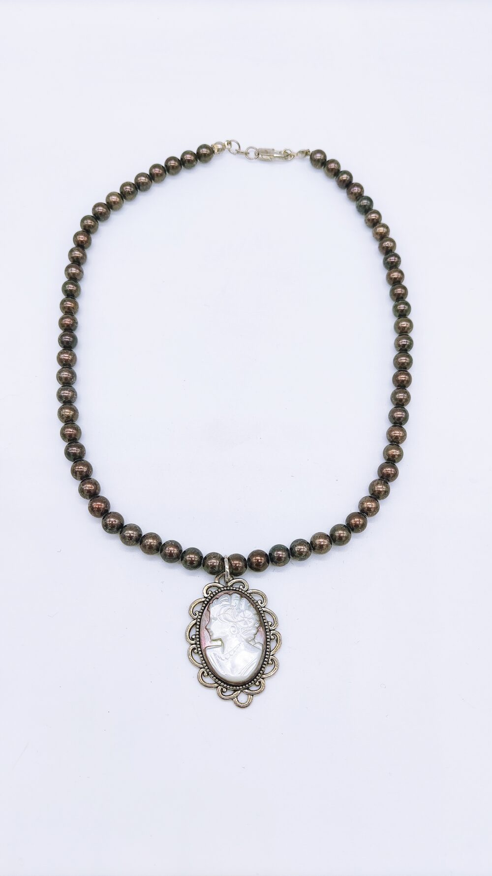 Necklace brown pearls and cameo pendant vintage style 4