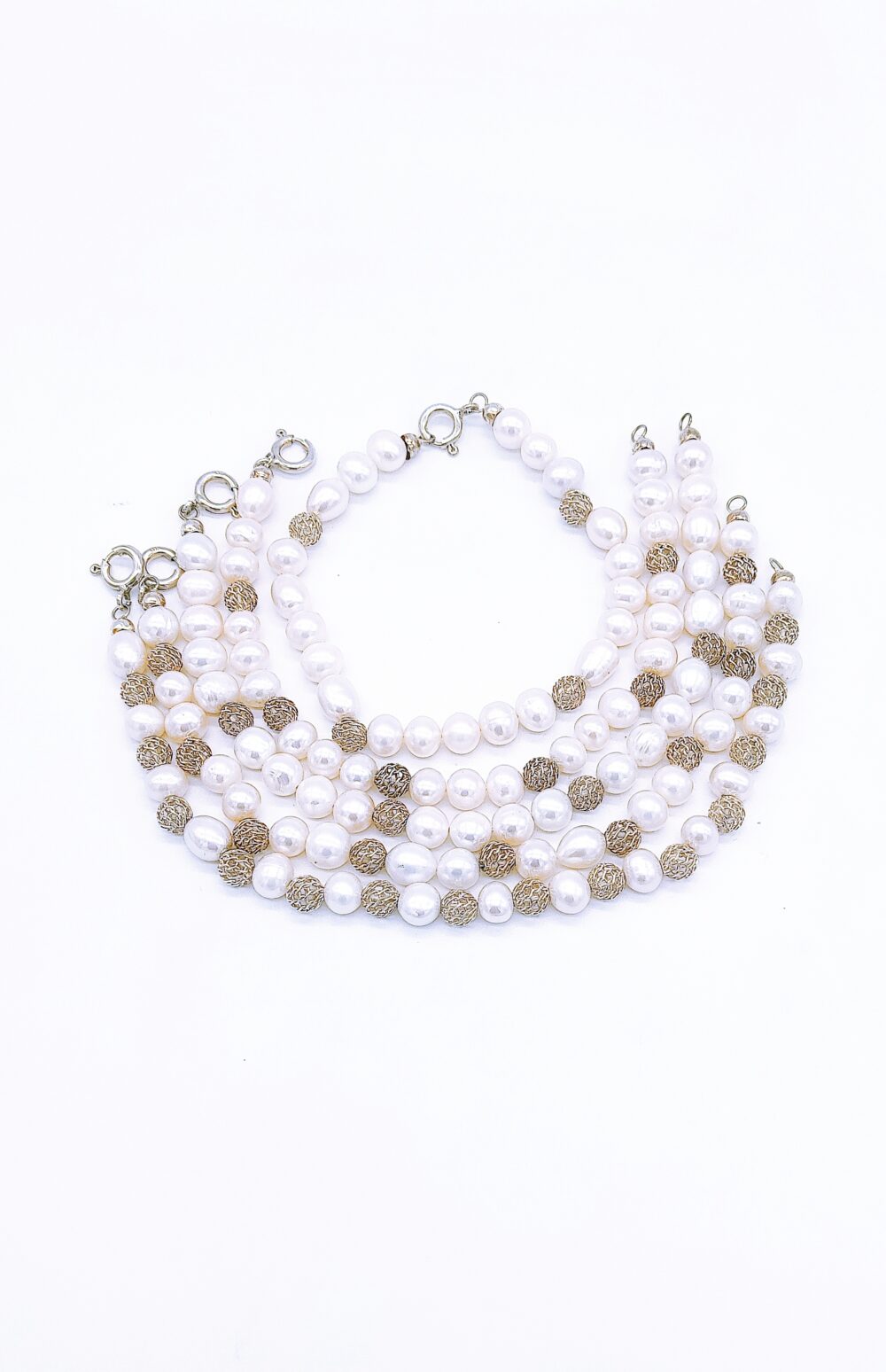 Bracelet with pearls 2