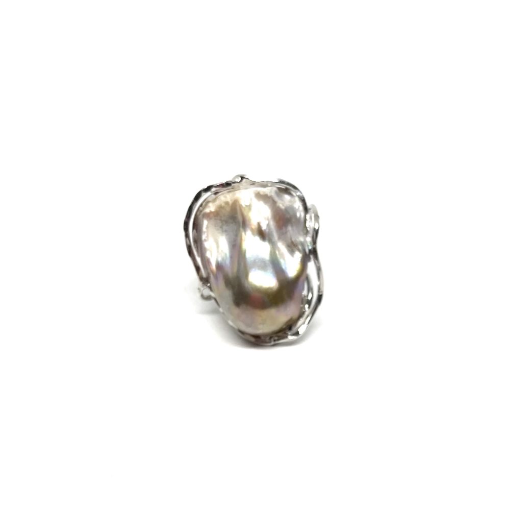 Ring in Silver and Natural Pearl 1