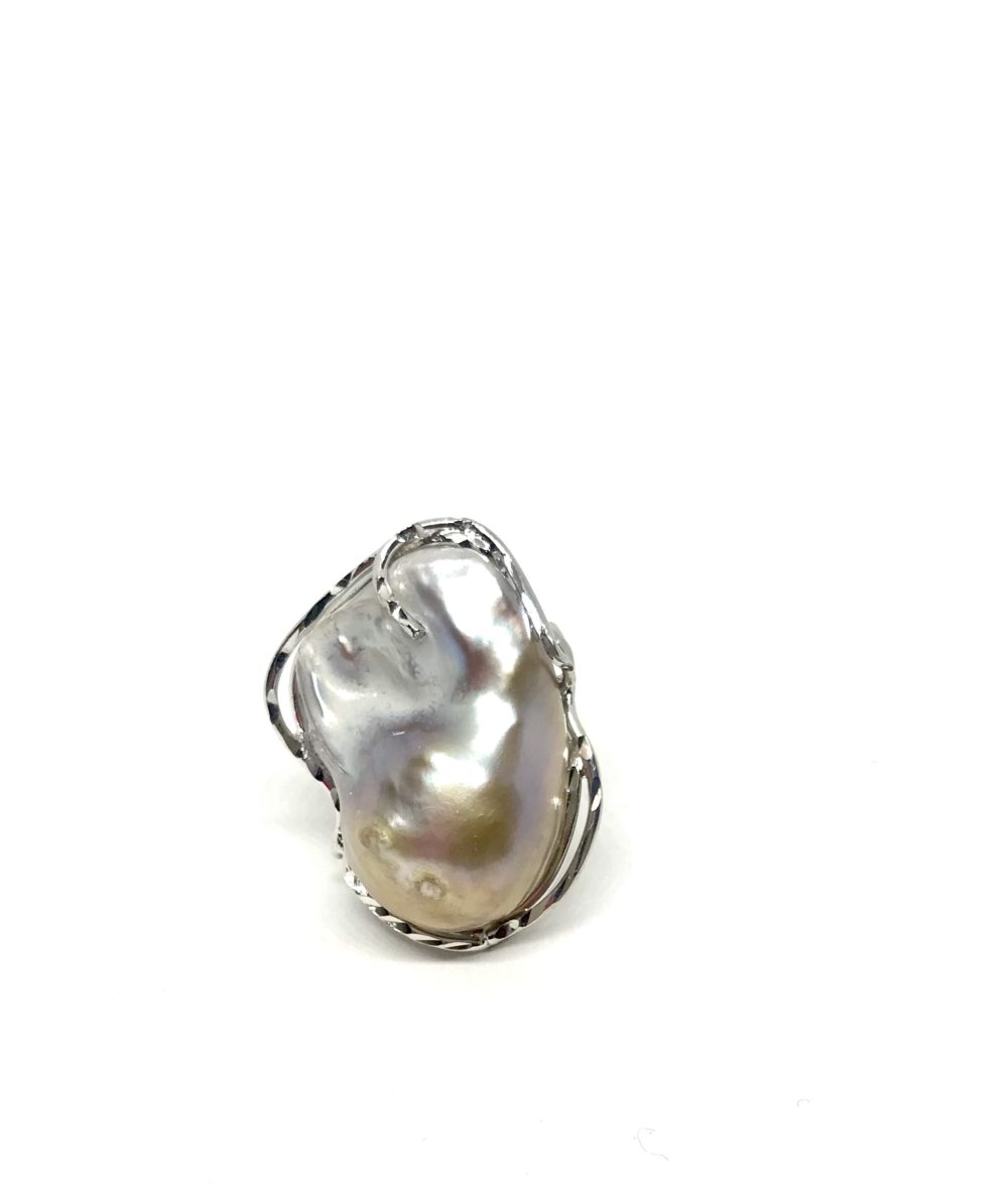 Ring in Silver and Natural Pearl 1