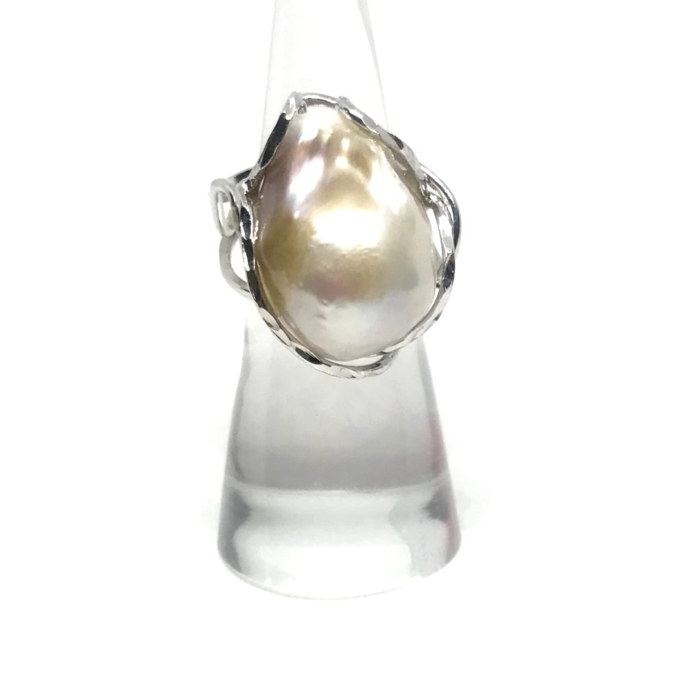 Ring in Silver and Natural Pearl 3
